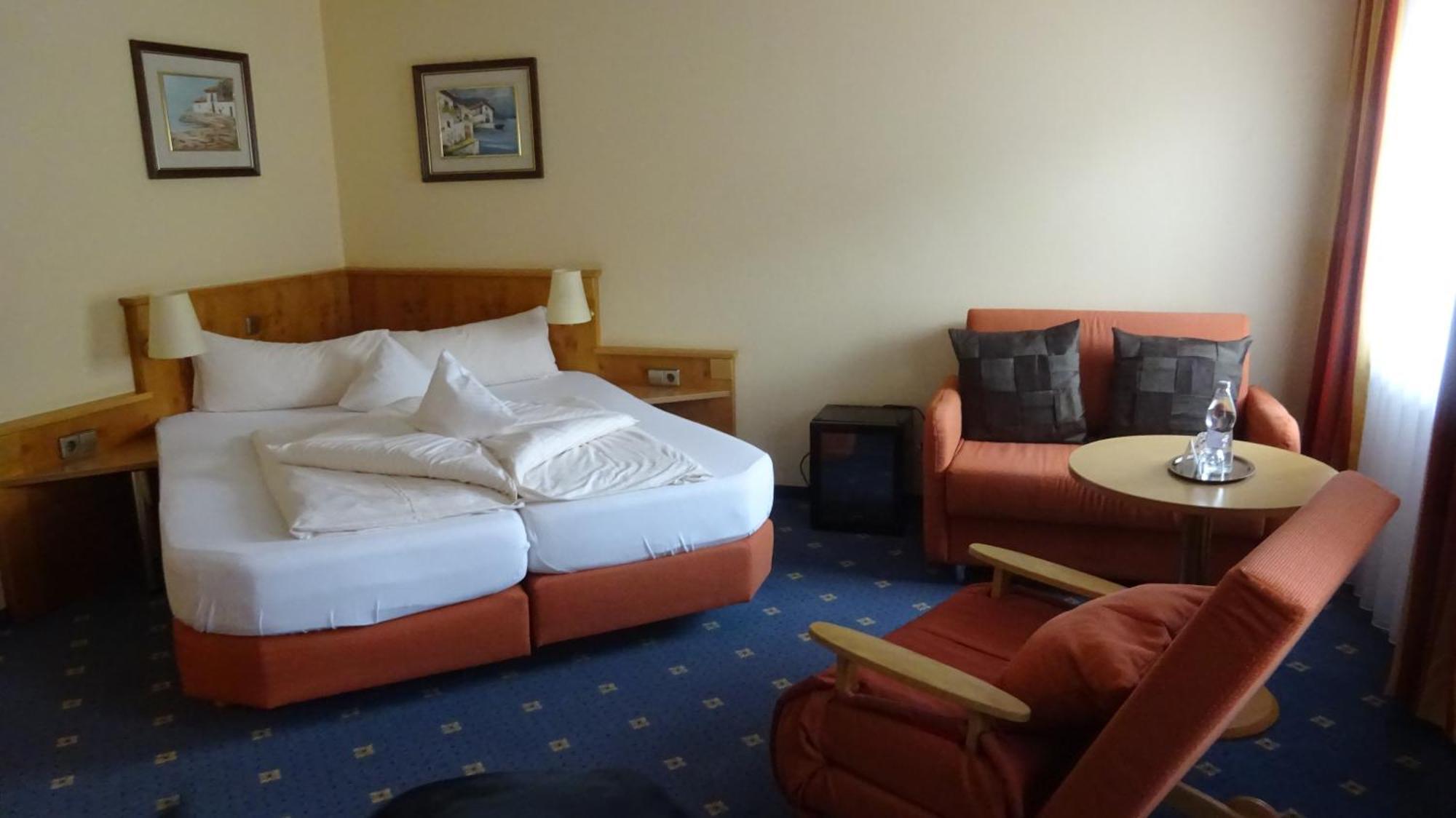 Hotel Altenberg Баден-Баден Екстериор снимка